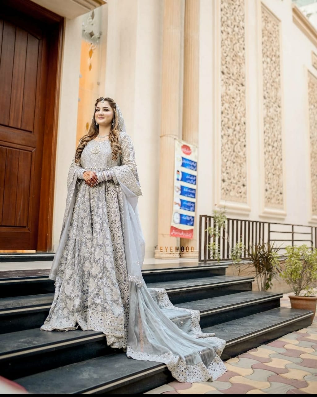 NB-2977 Silver Maxi 3Pc With Heavy Dupatta Nakoosh Shop