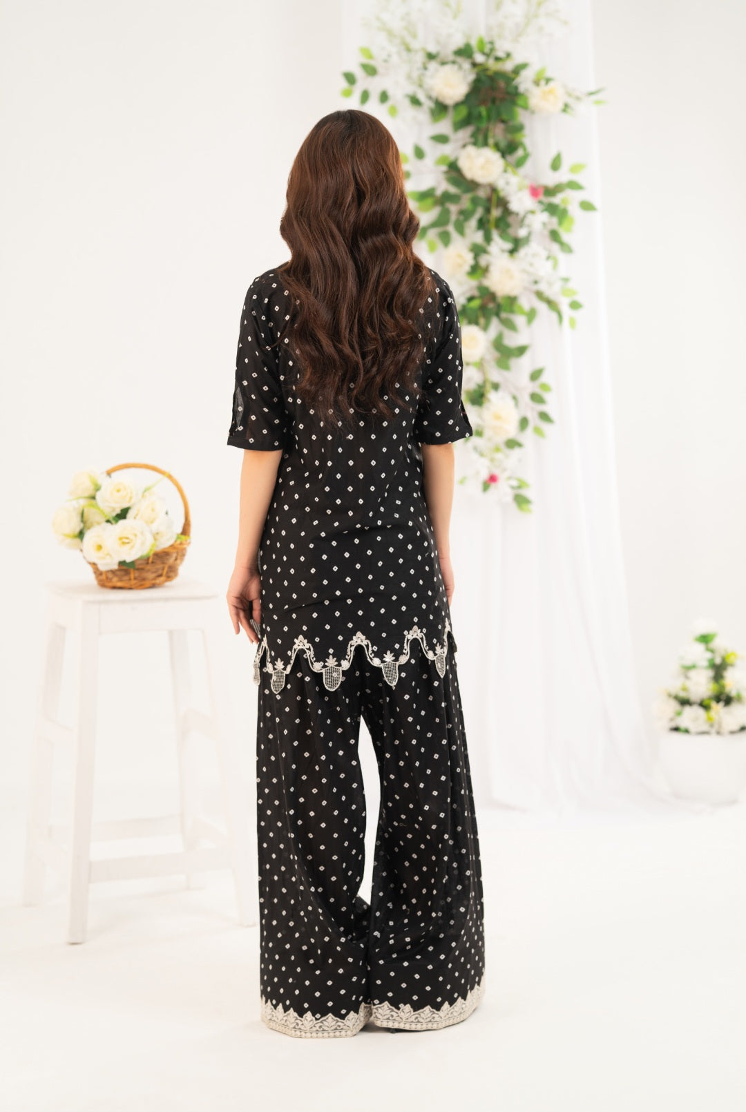 NF-6748 Black & white Printed 2pc suit